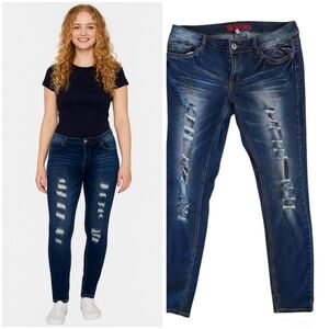 Bongo Women’s Distressed Skinny Jeans Size 15 Blue Denim Mid Rise Stretch